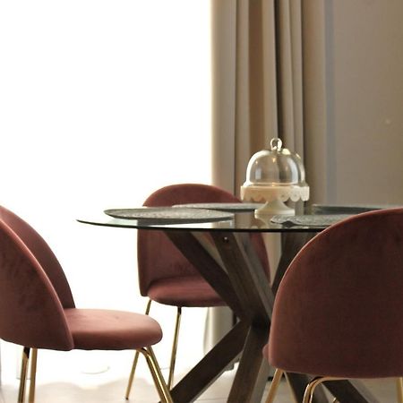 Palazzo Sul Corso-Charming Appartaments Бриндизи Екстериор снимка