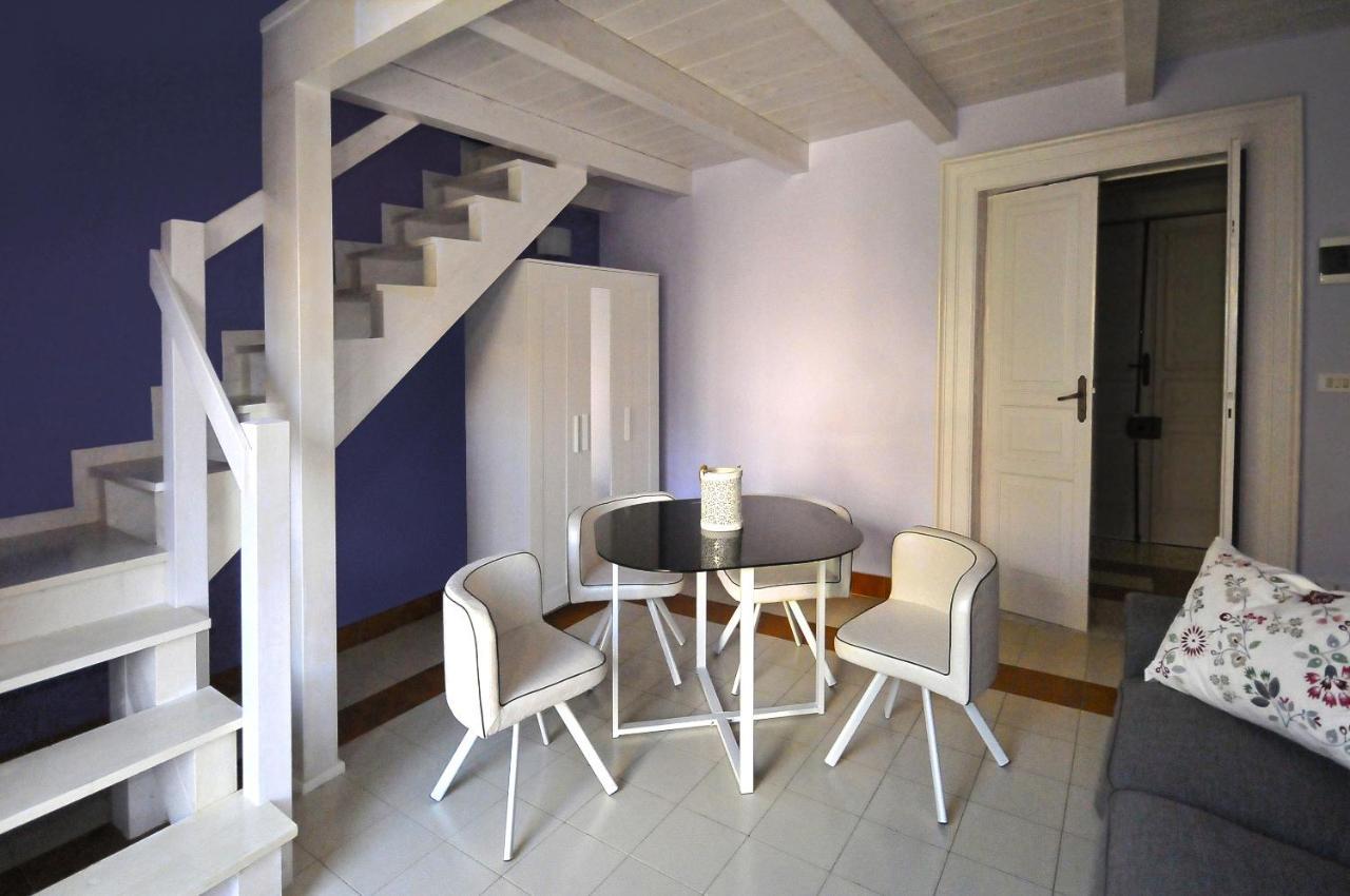 Palazzo Sul Corso-Charming Appartaments Бриндизи Екстериор снимка