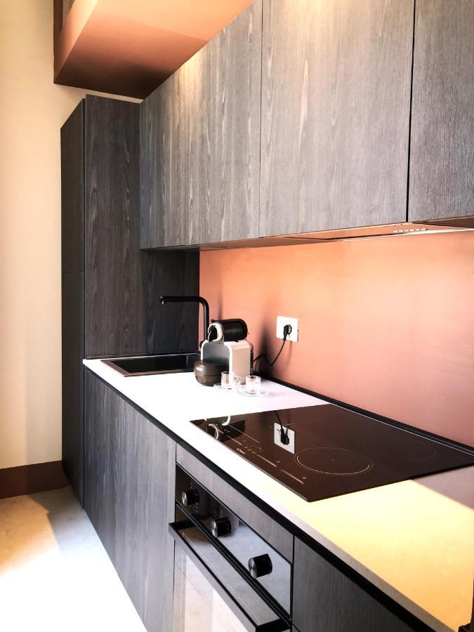 Palazzo Sul Corso-Charming Appartaments Бриндизи Екстериор снимка